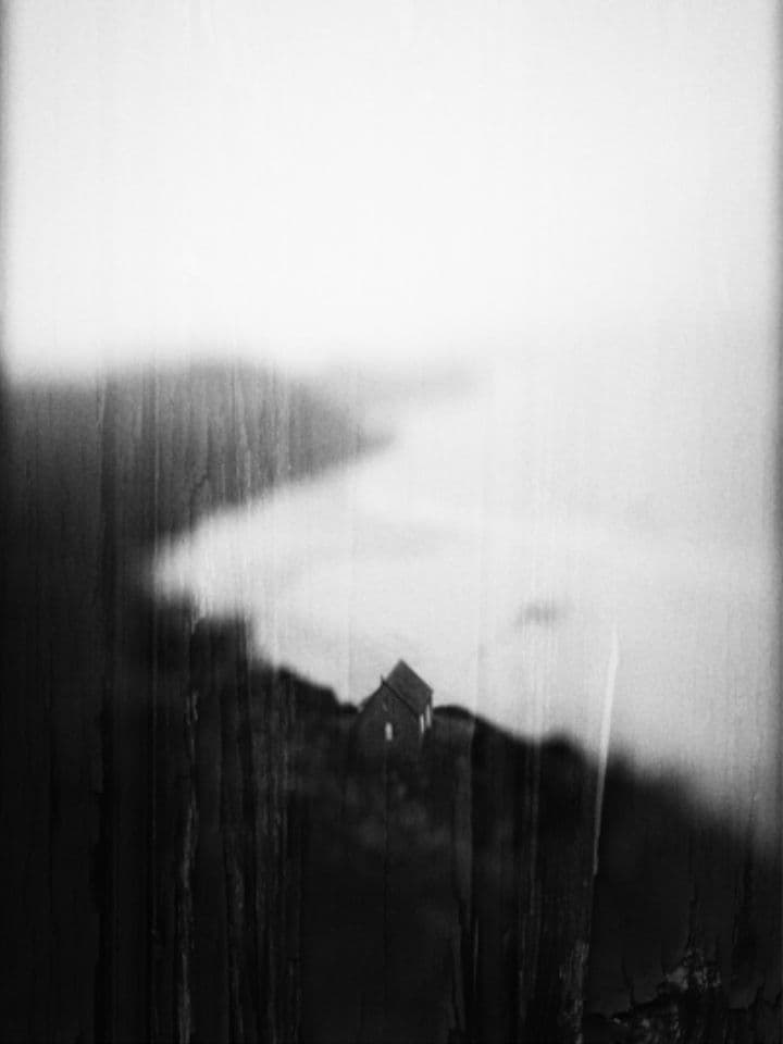 006=Au bord de la falaise, 2018_At the edge of the cliff, 2018.jpg